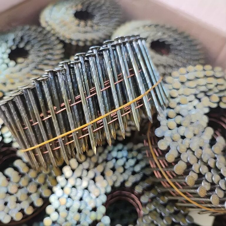 Clavos electrosoldados en rollo 22x40